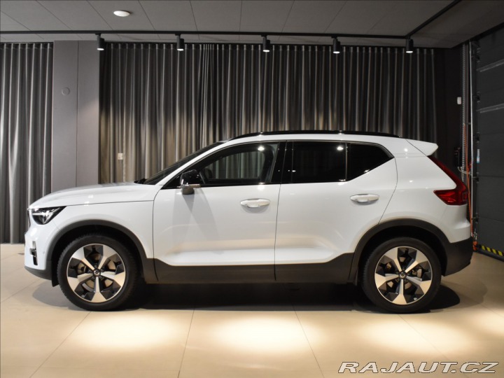 Volvo XC40 2,0 B4 Ultra Pano,BLIS,Be 2025