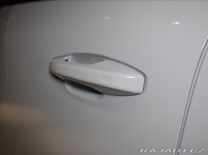 Volvo XC40 2,0 B4 Ultra Pano,BLIS,Be 2025