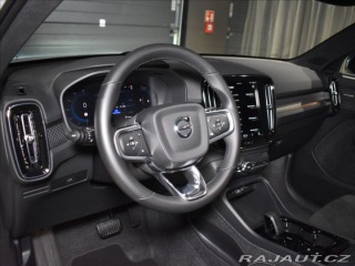 Volvo XC40 2,0 B4 Ultra Pano,BLIS,Be 2025