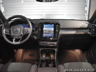 Volvo XC40 2,0 B4 Ultra Pano,BLIS,Be 2025