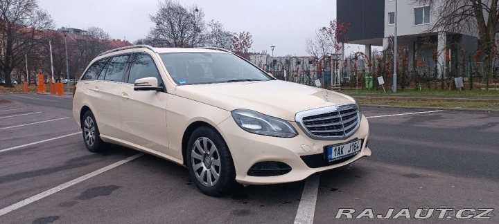 Mercedes-Benz E 2,2 E220,2015r 2015