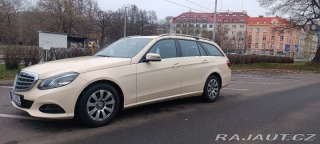 Mercedes-Benz E 2,2 E220,2015r 2015