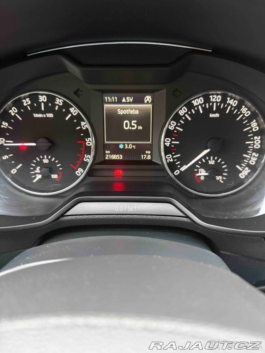 Škoda Octavia 1,6   3 styl plus 2014