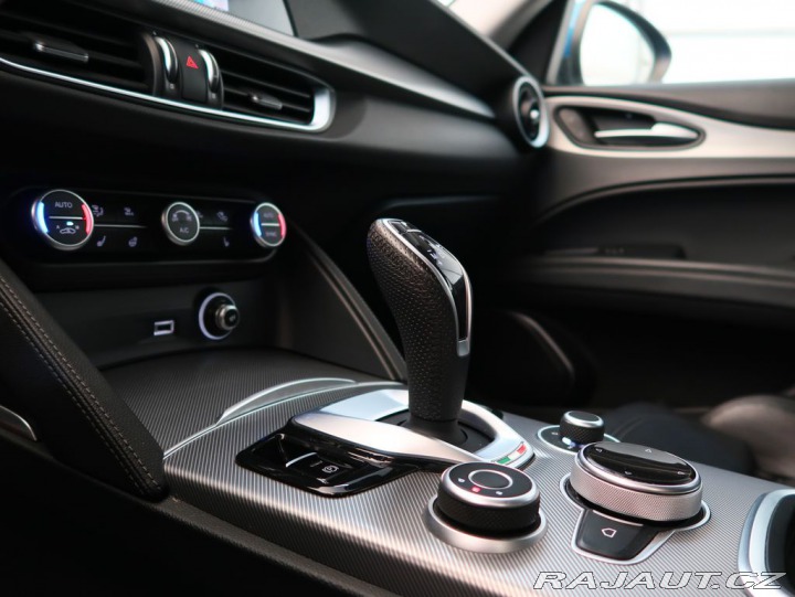 Alfa Romeo Stelvio 2.2JTD,141kW,SPRINT,Q4,AT 1800