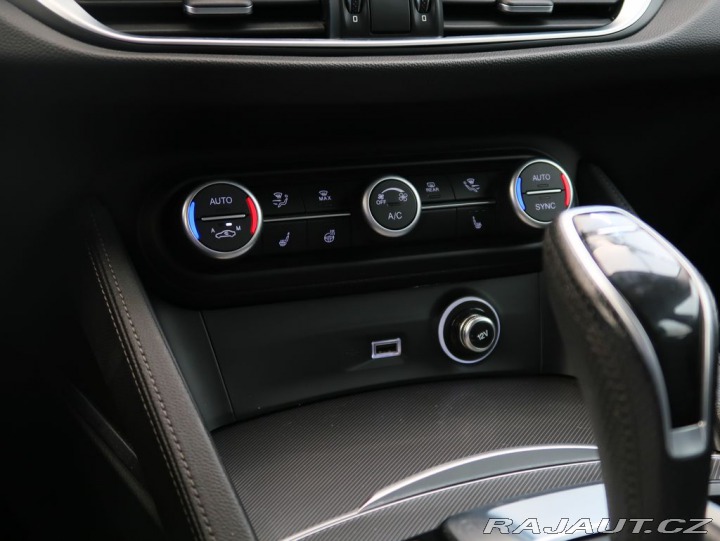 Alfa Romeo Stelvio 2.2JTD,141kW,SPRINT,Q4,AT 1800