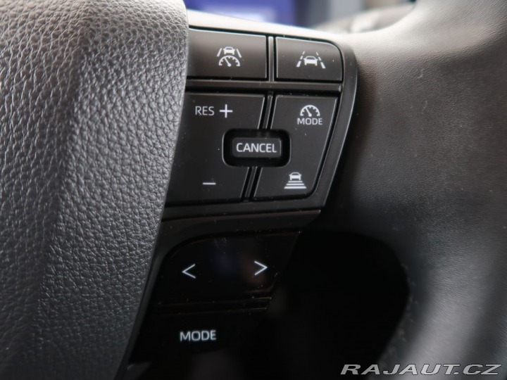 Toyota C-HR 2.0Hybrid,CZ,1Maj,4x4,STY 2024