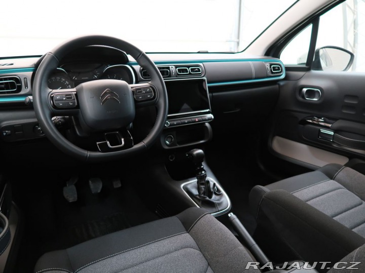 Citroën C3 1.2PureTech,81kW,SHINE,MA 1800