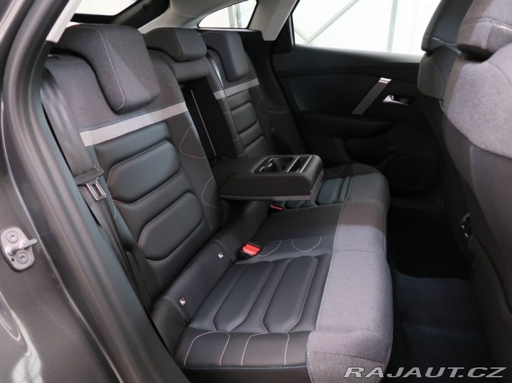 Citroën C4 1.2PureTech,96kW,MAX,AT8, 1800