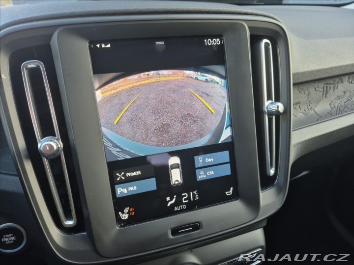 Volvo XC40 1,5 T3 FWD Momentum 2021