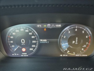 Volvo XC40 1,5 T3 FWD Momentum 2021