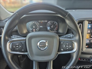 Volvo XC40 1,5 T3 FWD Momentum 2021