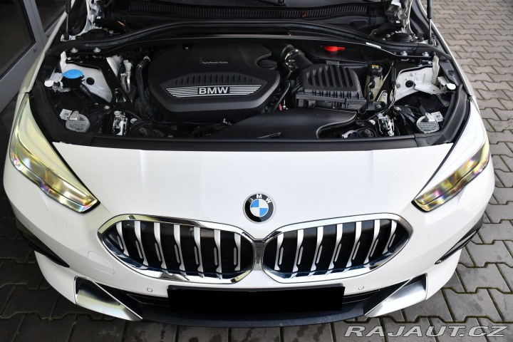 BMW 2 218d LED HUD REZERVACE 2021