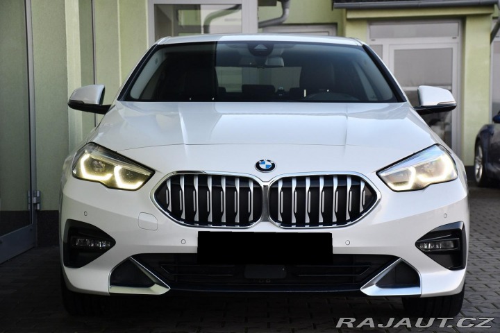 BMW 2 218d LED HUD REZERVACE 2021