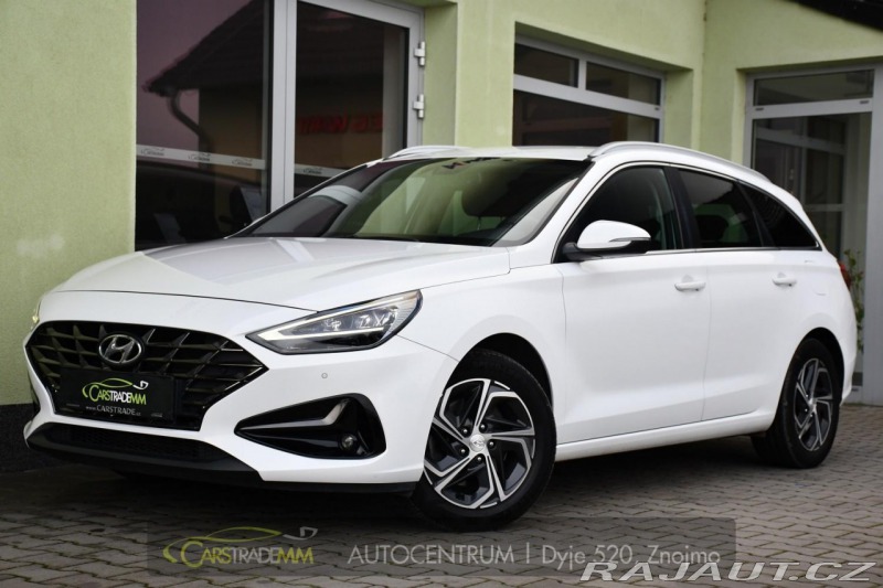 Hyundai i30 1.6CRDi TAŽNÉ 1M ČR
