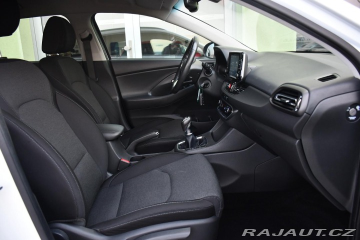 Hyundai i30 1.6CRDi TAŽNÉ 1M ČR 2022