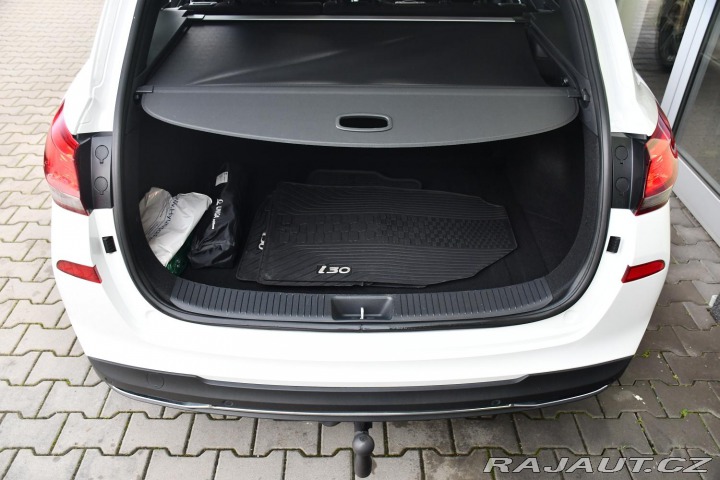 Hyundai i30 1.6CRDi TAŽNÉ 1M ČR 2022