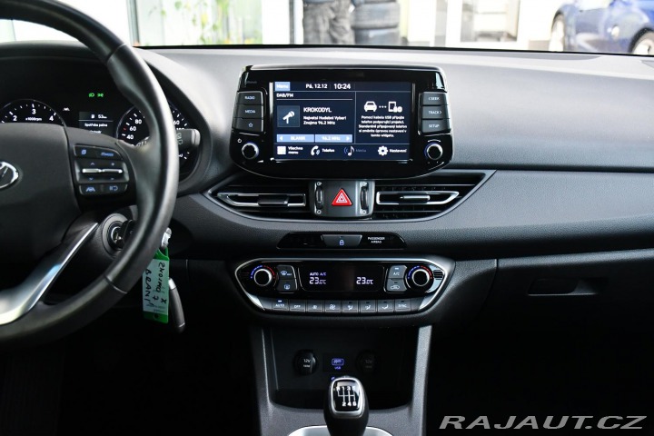 Hyundai i30 1.6CRDi TAŽNÉ 1M ČR 2022