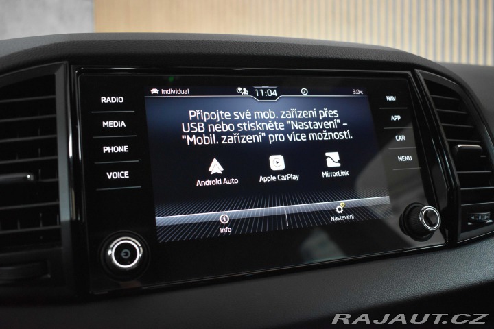 Škoda Karoq 2.0 TDI REZERVACE 2021