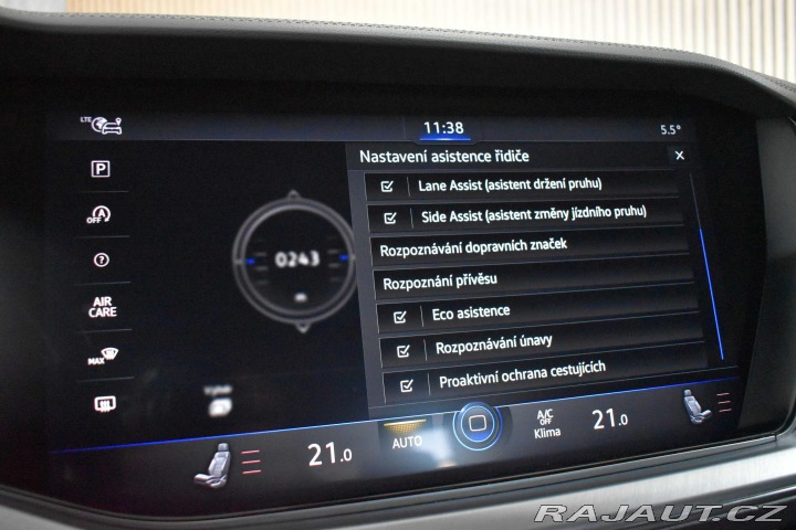 Volkswagen Touareg 3.0 TDI R-LINE*TAŽNÉ*WEBA 2019