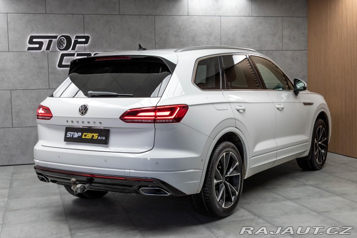 Volkswagen Touareg 3.0 TDI R-LINE*TAŽNÉ*WEBA 2019
