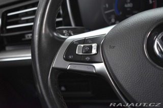 Volkswagen Touareg 3.0 TDI R-LINE*TAŽNÉ*WEBA 2019