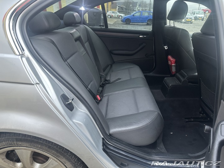 BMW 3 BMW Řada 3 325 xDrive 141 2003