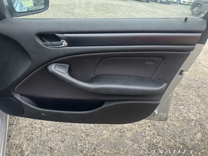 BMW 3 BMW Řada 3 325 xDrive 141 2003