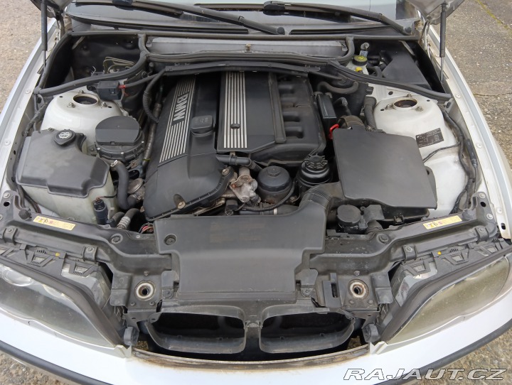 BMW 3 BMW Řada 3 325 xDrive 141 2003