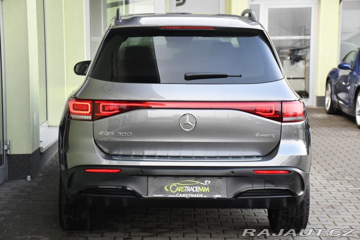Mercedes-Benz EQB 300 AMG 4MATIC 13tis.KM 9 2024