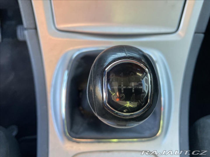 Ford Galaxy 2,0 TDCI 103kw Ghia 7míst 2006