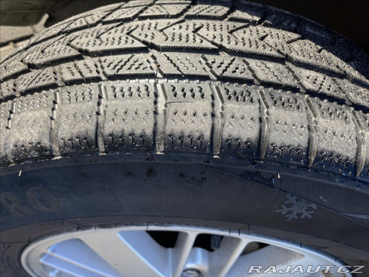 Ford Galaxy 2,0 TDCI 103kw Ghia 7míst 2006