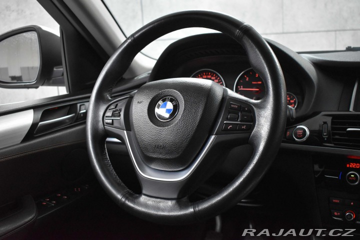 BMW X4 xDrive20d REZERVACE 2015