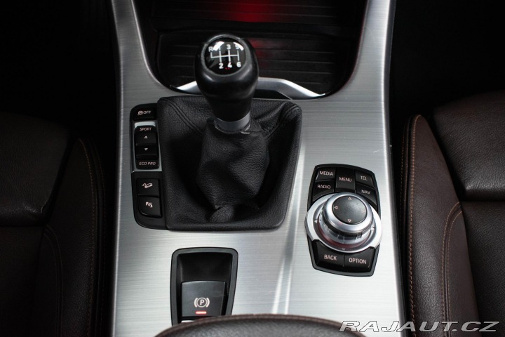 BMW X4 xDrive20d REZERVACE 2015