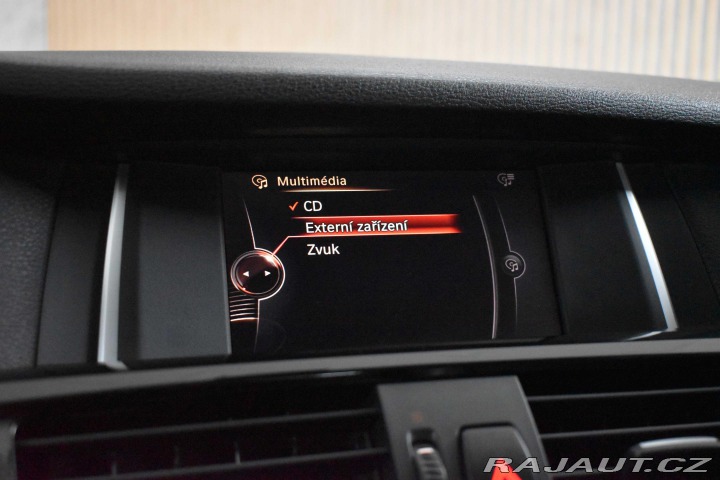 BMW X4 xDrive20d REZERVACE 2015