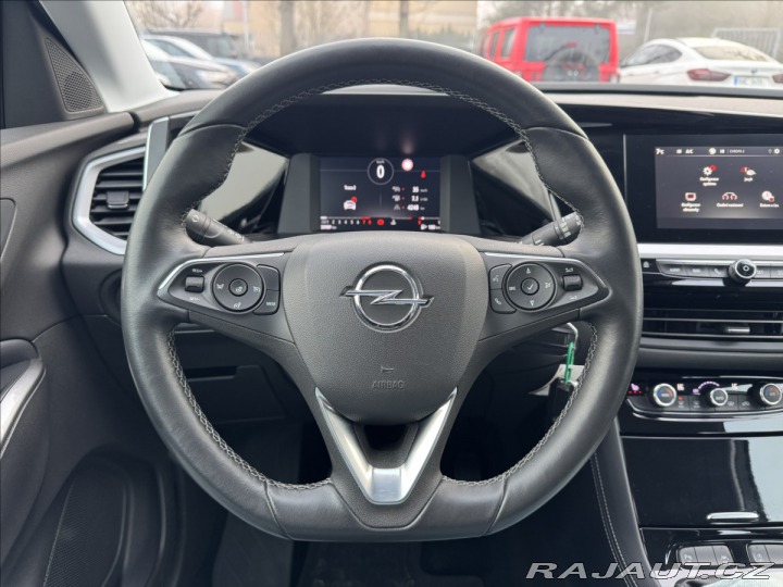 Opel Grandland 1.2 Turbo 130k MT6 2023
