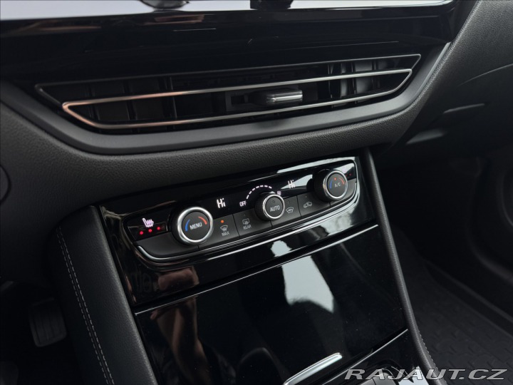 Opel Grandland 1.2 Turbo 130k MT6 2023