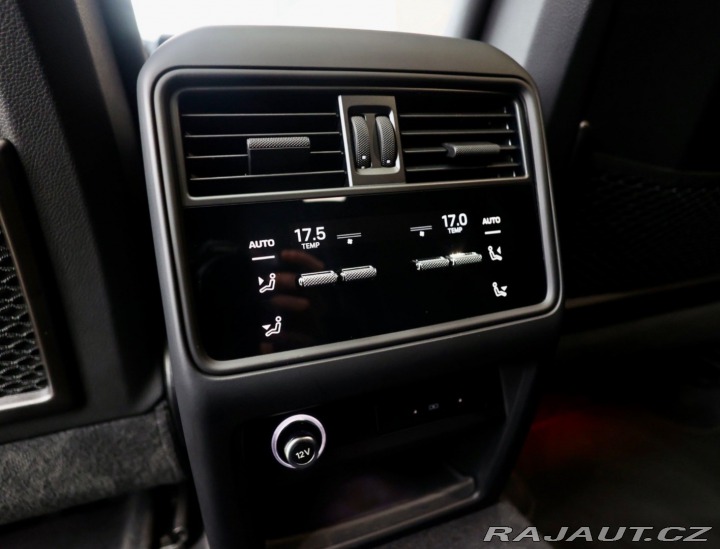 Porsche Cayenne 3.0 V6 Coupe E-Hybrid 34 2024