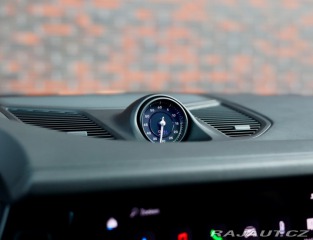 Porsche Cayenne 3.0 V6 Coupe E-Hybrid 34 2024