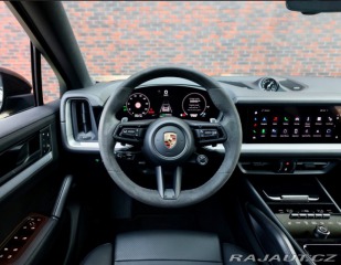Porsche Cayenne 3.0 V6 Coupe E-Hybrid 34 2024