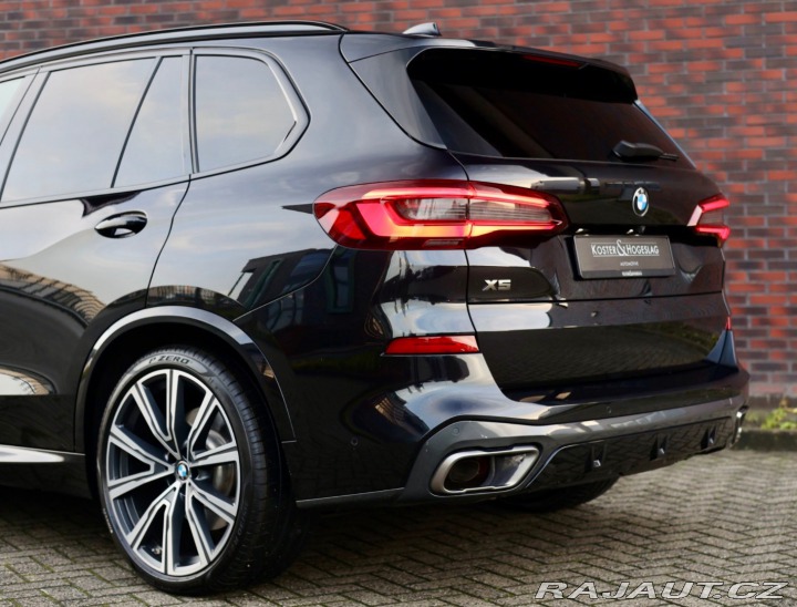BMW X5 45e xDrive M SPORT | Sky 2020