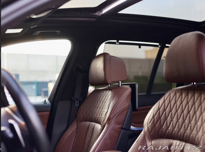 BMW X5 45e xDrive M SPORT | Sky 2020