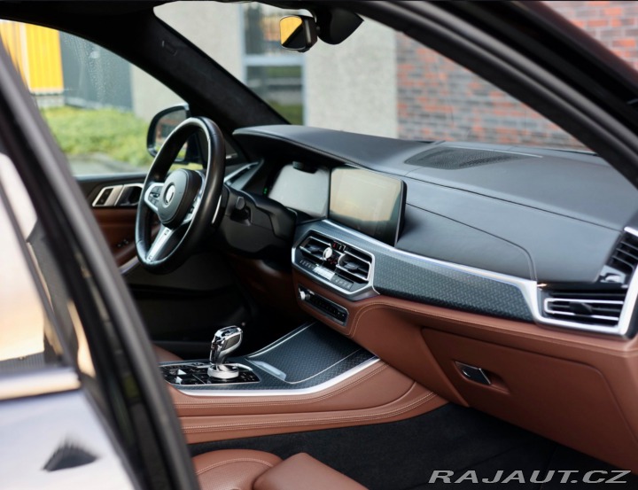 BMW X5 45e xDrive M SPORT | Sky 2020