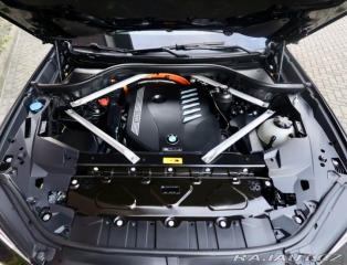 BMW X5 45e xDrive M SPORT | Sky 2020