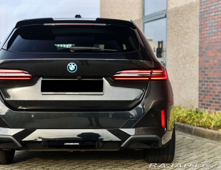 BMW 5 Touring 550e xDrive | M 2025