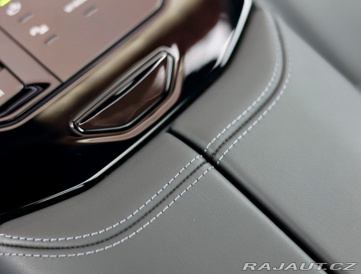 BMW 5 Touring 550e xDrive | M 2025