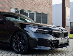 BMW 5 Touring 550e xDrive | M 2025