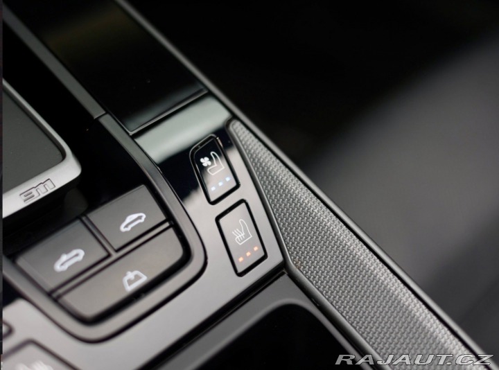 Porsche Ostatní modely 911 Carrera Cabrio 4 S | Zdvih - 360kamera 2019