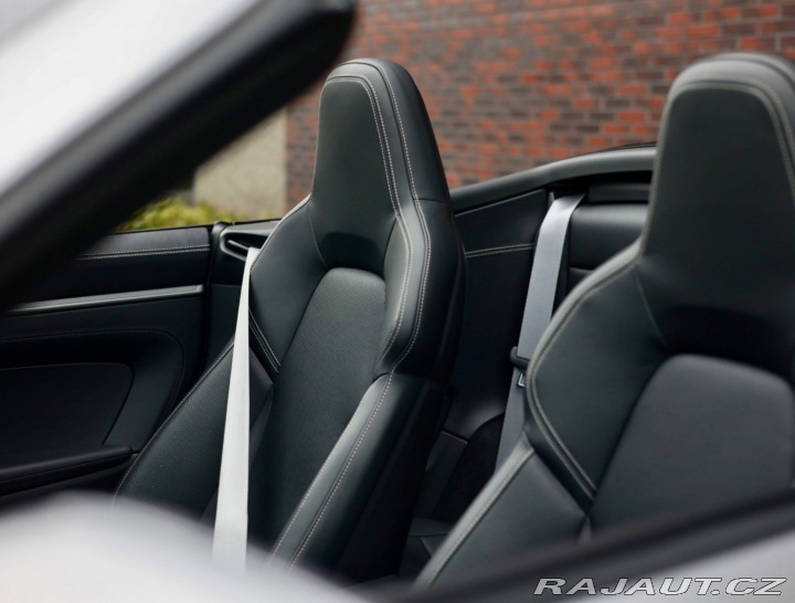 Porsche Ostatní modely 911 Carrera Cabrio 4 S | Zdvih - 360kamera 2019