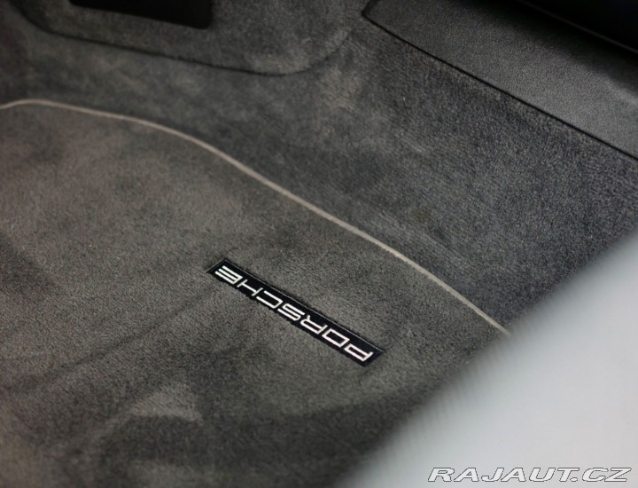 Porsche Ostatní modely 911 Carrera Cabrio 4 S | Zdvih - 360kamera 2019