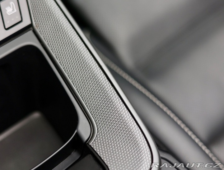 Porsche Ostatní modely 911 Carrera Cabrio 4 S | Zdvih - 360kamera 2019